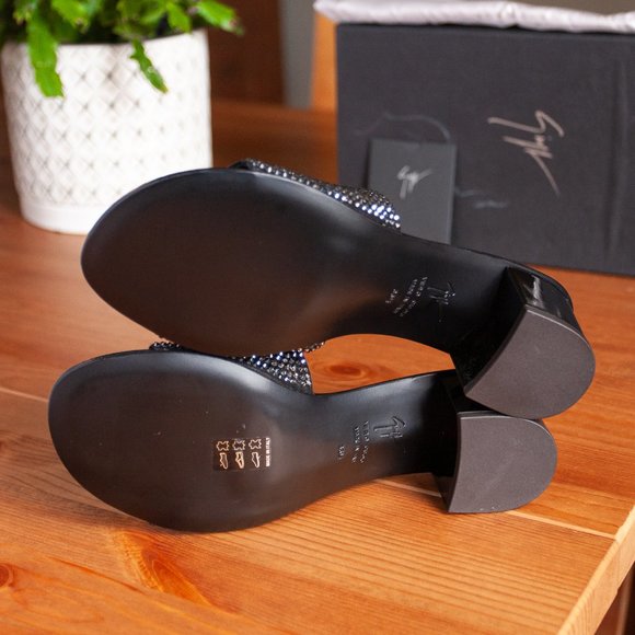 Giuseppe Zanotti Crystal Embellished Mules - Picture 7 of 10